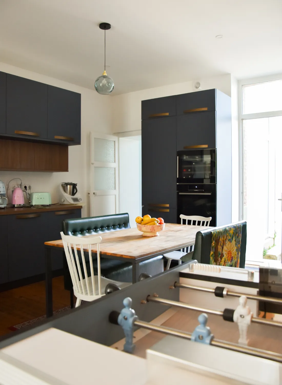 Ambiance moderne et équilibrée de décoration